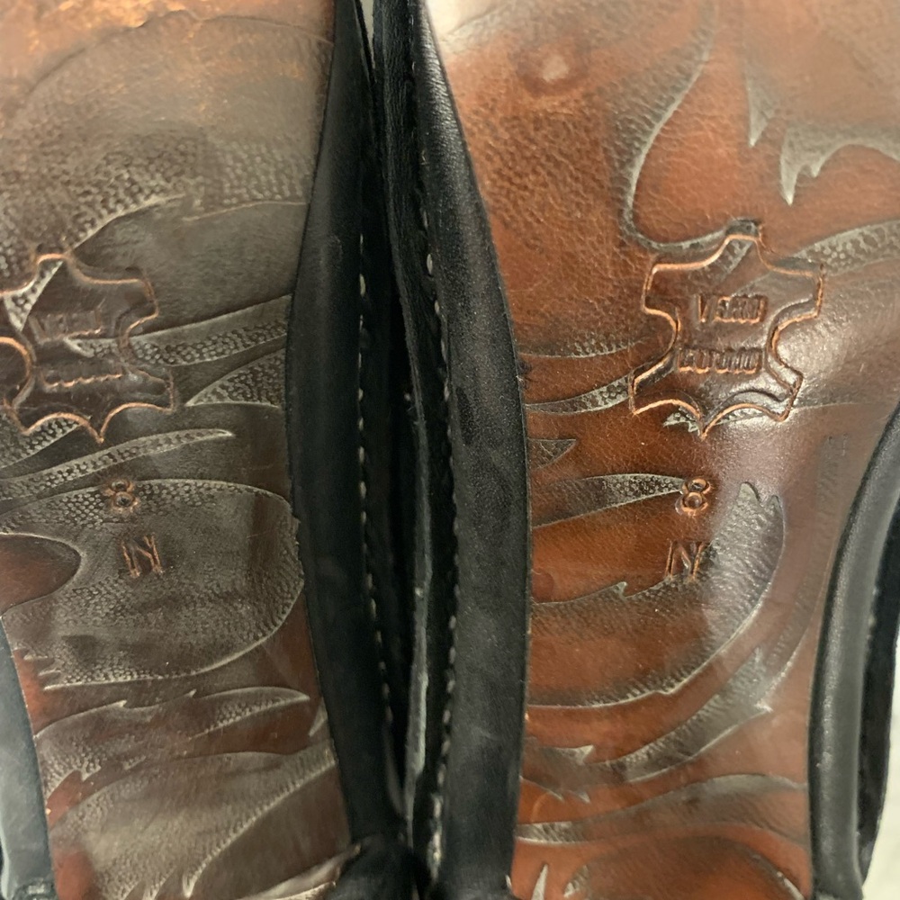 ❤️DONALD PLINER❤️ LEATHER EMBROIDERED MULES. GREAT CONDITION! - Picture 5 of 7